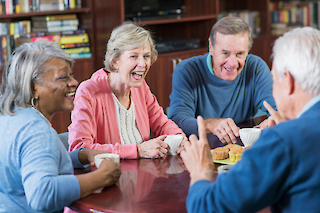 Englisch Gruppe Senioren und Seniorinnen