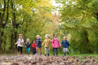 Eltern-Kind-Waldspielgruppe